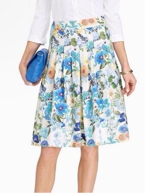 Talbots Blue Floral Pleated A-Line Skirt NWT Size 10